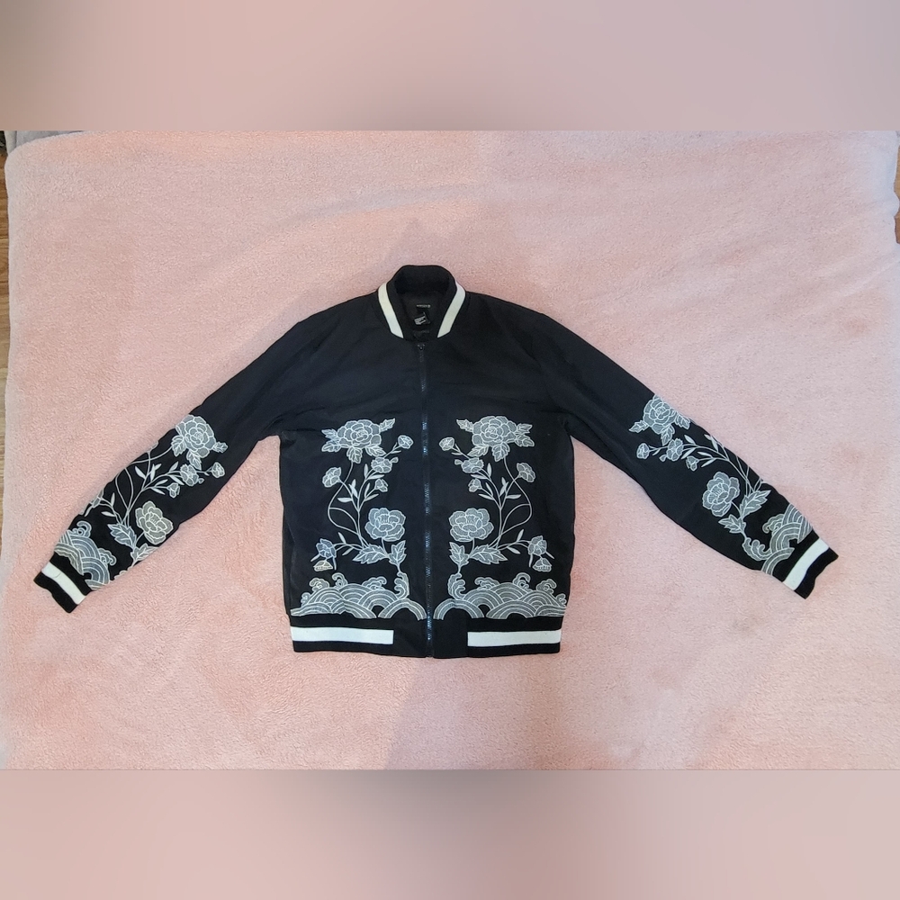 Forever 21 Black Floral Embroidered Bomber Jacket